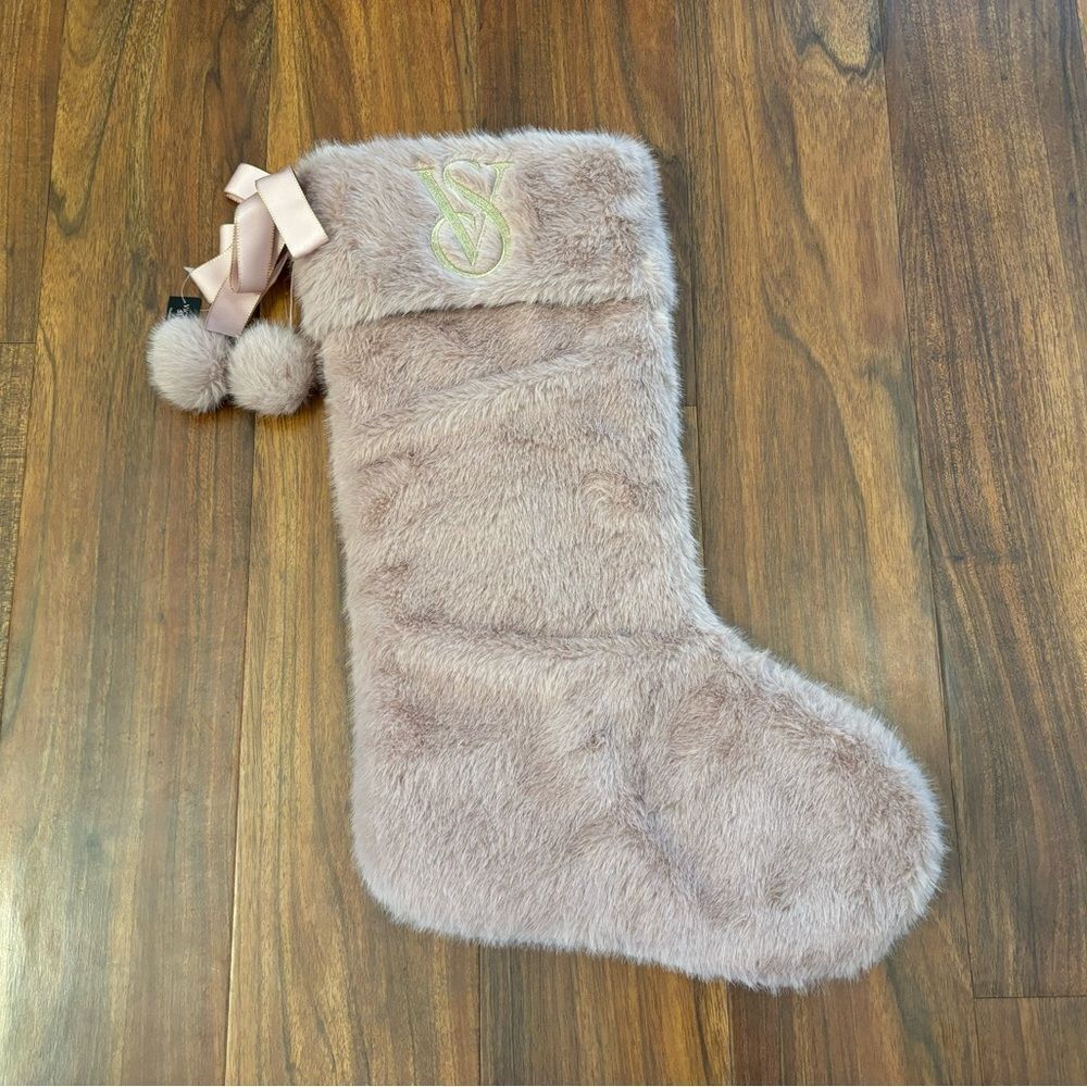 Victoria’s Secret pink blush/mauve faux fur Christmas stocking NWT